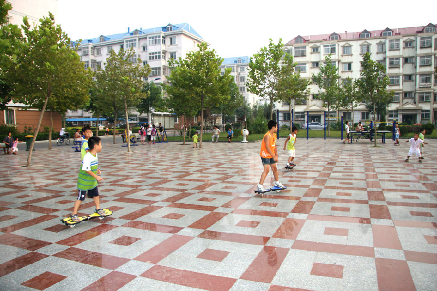 30华翠小区运动场.jpg
